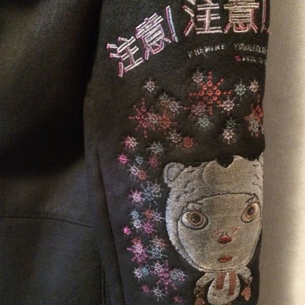 Jacket - Picture 3 of 5